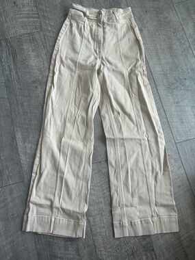 Glassons Light Cream Wide-Leg pants